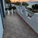 Emiljano Seaview *