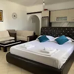 아파트 Emiljano Seaview 사밀
