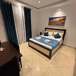 Emiljano Seaview Apartman *
