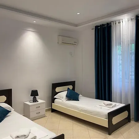 Emiljano Seaview Апартаменты Ксамил