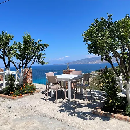 Emiljano Seaview Appartement *