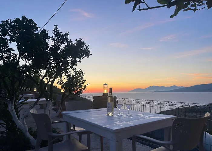Emiljano Seaview Apartman Ksamil