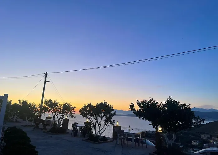Emiljano Seaview