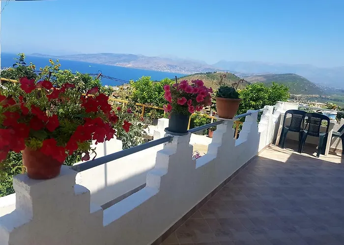 Emiljano Seaview Ksamil