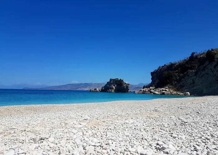 Daire Emiljano Seaview Ksamil